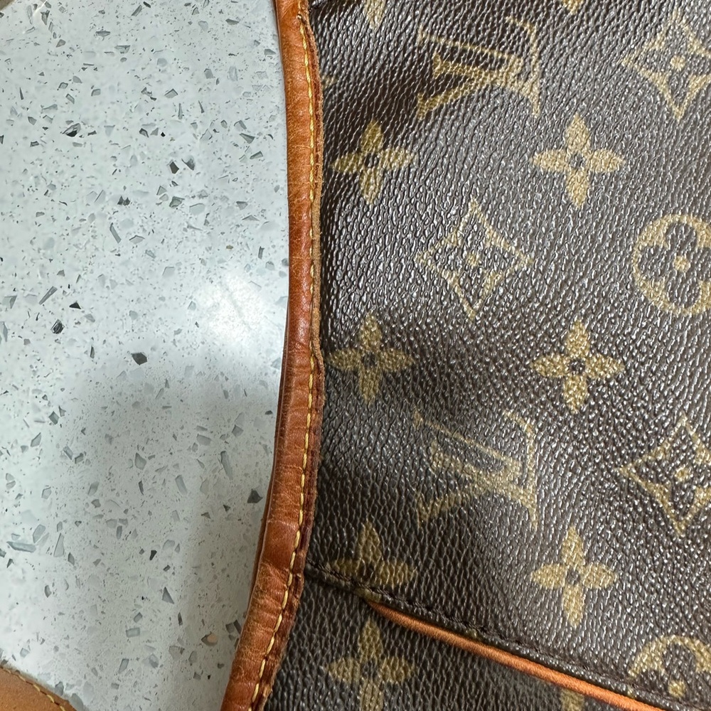 Louis Vuitton Monogram Canvas Hobo with Gold Hardware - Picture 12 of 16